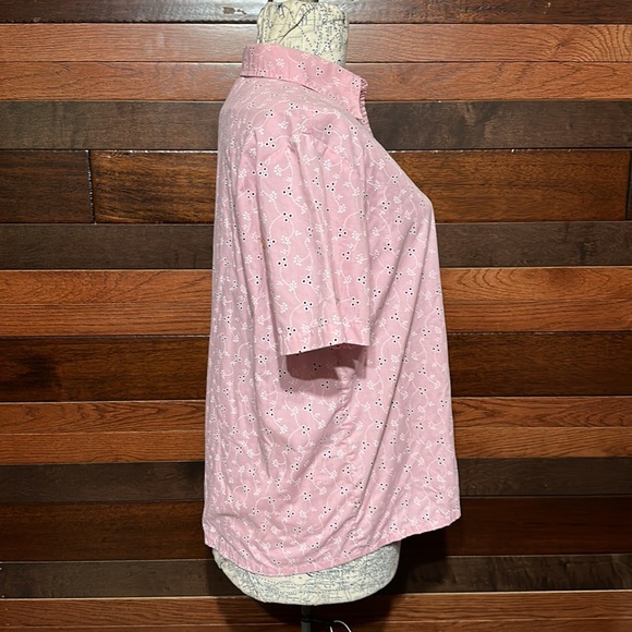 Boca Bay Collared Short Sleeve Pink Floral Button Down Blouse - Picture 8 of 11